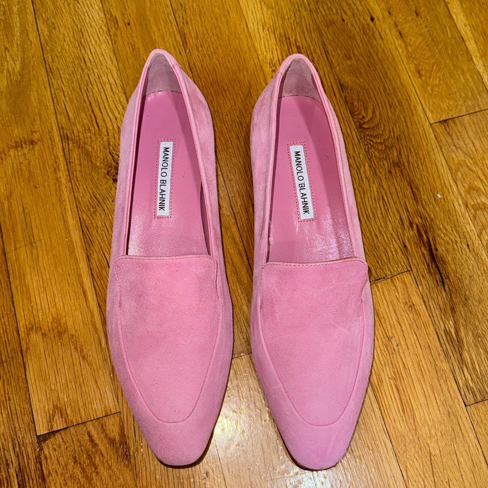 Pink Manolo Blanik loafers